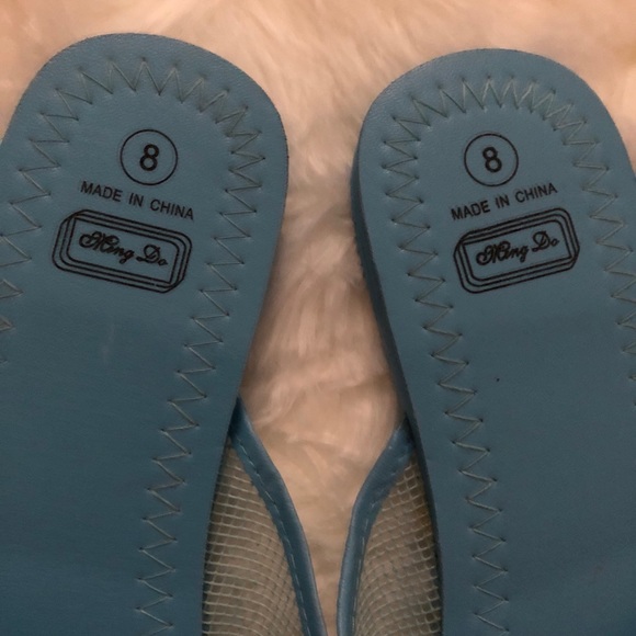 🆕New Blue Slides Flat Slippers - Picture 5 of 11